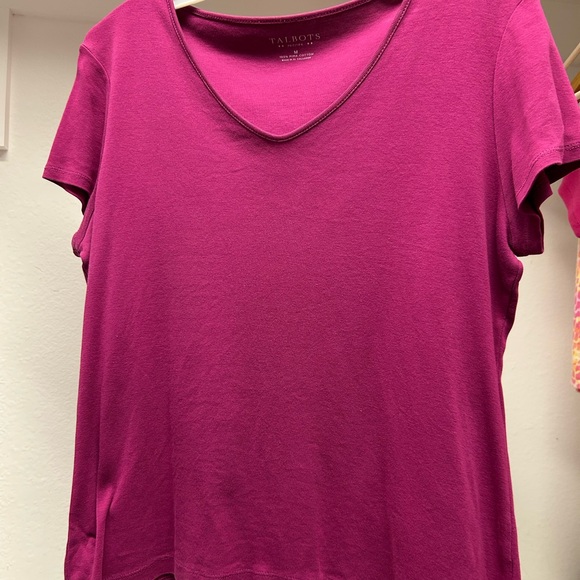 Talbots Women's Fuchsia V Neck Short Sleeve Tee - Picture 1 of 5